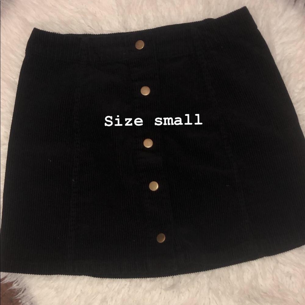 Rue 21 black skirt